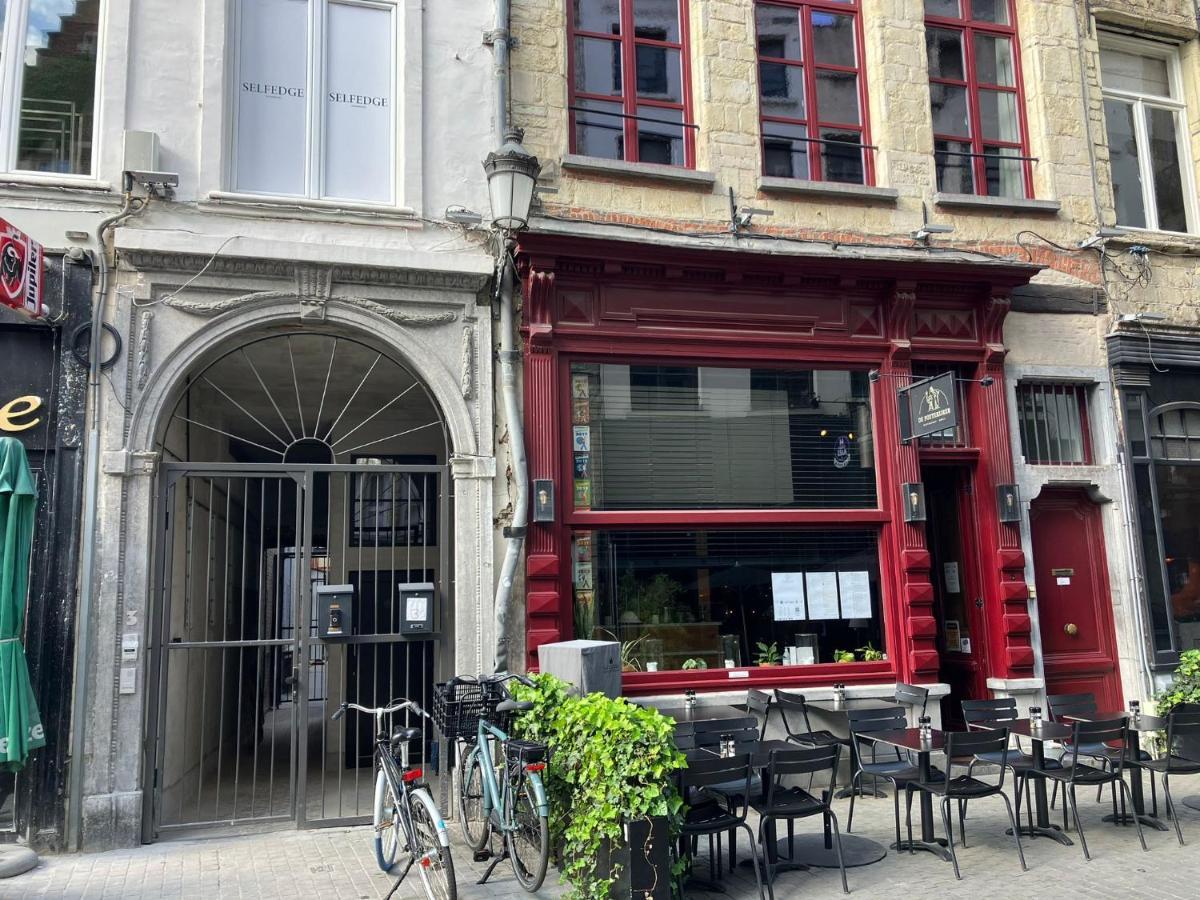 Villa Mercurius Grote Markt Anversa Esterno foto