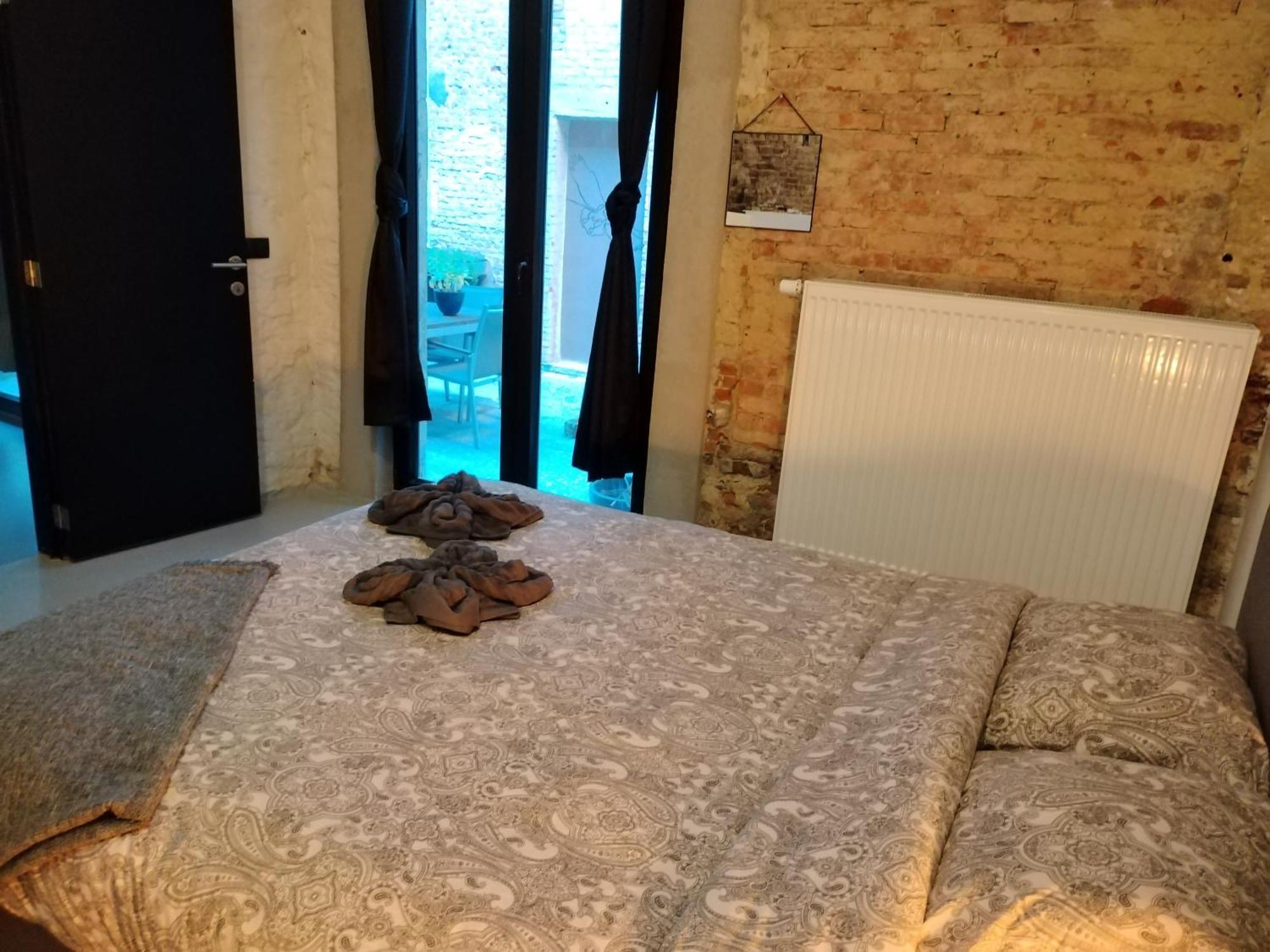 Villa Mercurius Grote Markt Anversa Esterno foto
