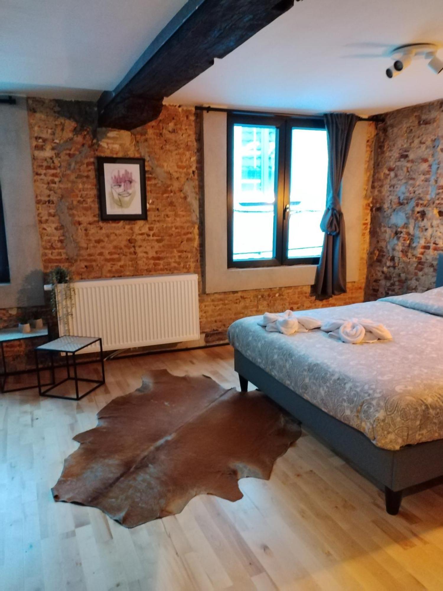 Villa Mercurius Grote Markt Anversa Esterno foto